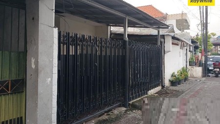 Dijual Rumah 900 Jutaan di Jalan Tambak Madu Surabaya Utara