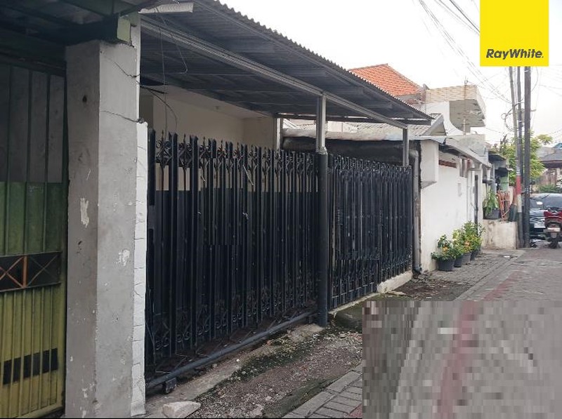 Dijual Rumah 900 Jutaan di Jalan Tambak Madu Surabaya Utara