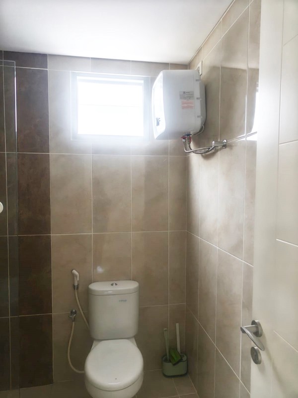 Disewa kondotel rainbow springs gading serpong strategis tengah kota Gereja Cathedral dan mall sms