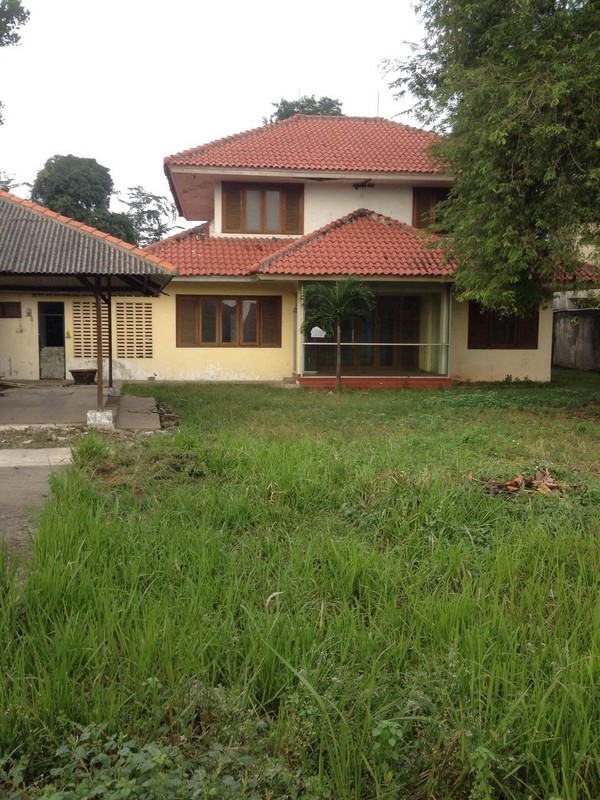 Rumah Luas 1596 Bangunan 350 di Kebon Jeruk Jakarta Barat