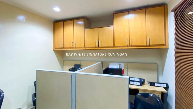 Rumah 2 Lantai Cocok Untuk Silent Office di Tebet Mas Indah