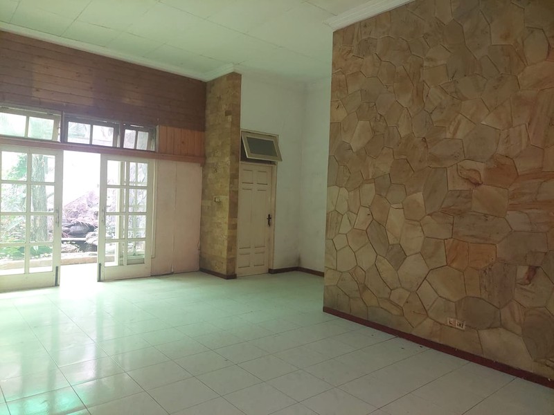 1 674. Harga Nego! Dijual Rumah Rungkut Mapan Timur Lokasi Tenang & Akses Mudah SHM!