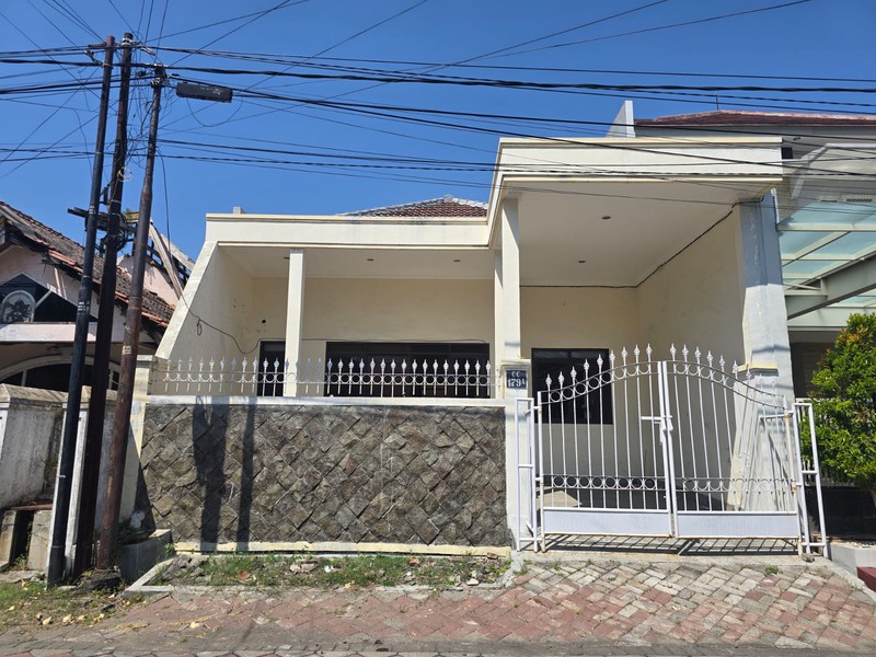 Disewakan Rumah Nirwana Executive 