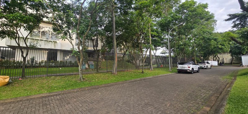 Kavling dengan Fengshui jalan menanjak di THE GREEN ROYAL BLOSSOM