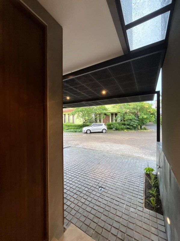 Dijual Rumah Modern Kontemporer 3 Lt Di Bali View Cirendeu (dkt Mrt Lebak Bulus )