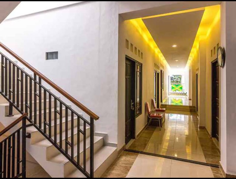 Dujual Hotel Strategis 3,5 Lantai di Gamping, Sleman, Peluang Investasi Hospitality Terbaik.