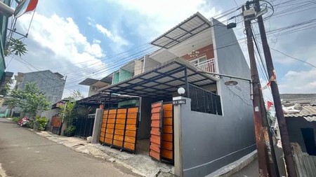 Di Jual Rumah  2 Lantai di Pancoran Mas Depok 