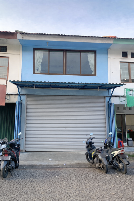 Ruko lokasi sangat Strategis di Griya Loka - BSD City bisa untuk usaha