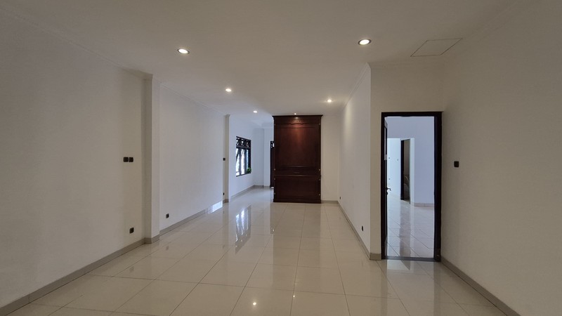 Rumah Mewah Dijual di Jalan Cirebon Menteng Jakarta Pusat