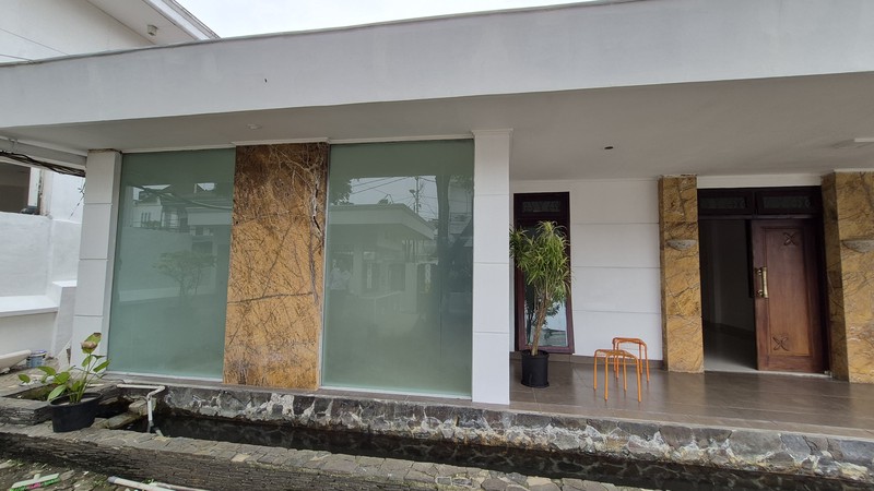 Rumah Mewah Dijual di Jalan Cirebon Menteng Jakarta Pusat