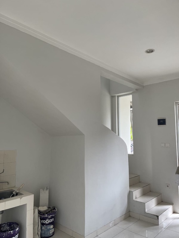 Rumah Bagus Di Ayna Residence Graha Raya Bintaro Tangerang Selatan,