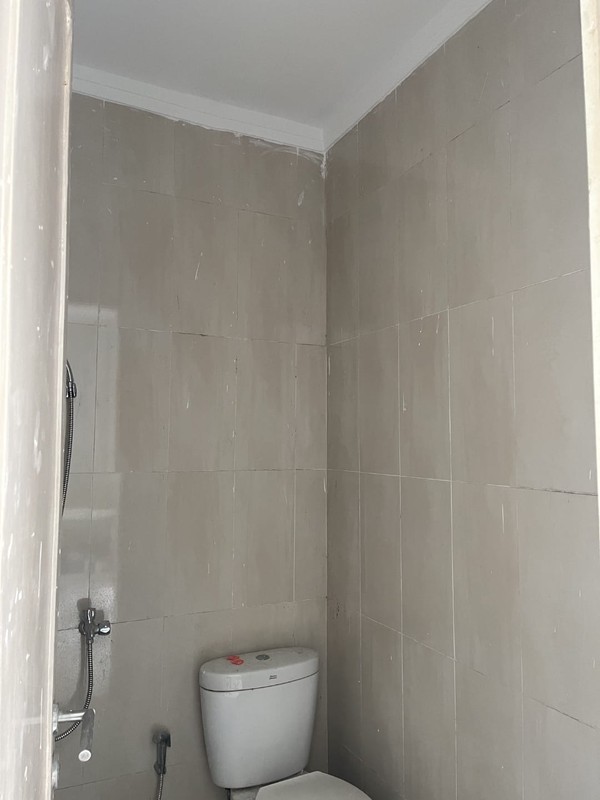 Rumah Bagus Di Ayna Residence Graha Raya Bintaro Tangerang Selatan,