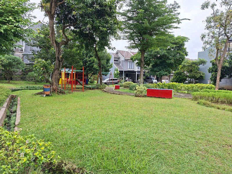 Rumah Bagus Di Eldora Residence Graha Raya Bintaro Jaya