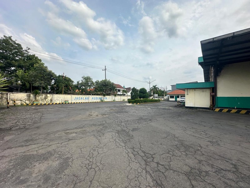 Dijual Gudang Luas, Strategis, Siap Pakai di Jl. Raya Cangkir, Driyorejo 