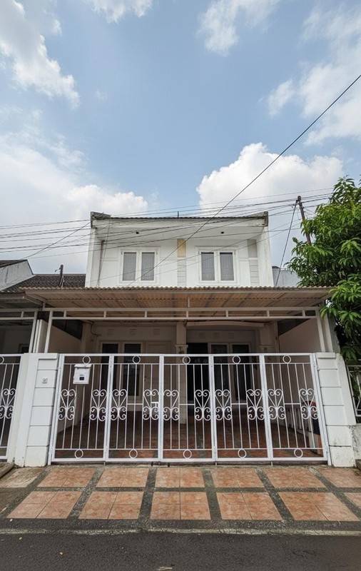 Rumah Siap Huni di Pondok Indah Bisa Untuk Silent Office