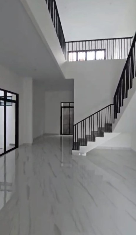 Dijual Rumah Brand New Minimalis Mewah di Taman Villa Meruya