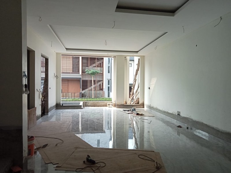 Dijual Rumah 4 Lantai Brand New Mewah  di  Permata Buana Jakarta Barat