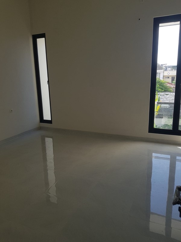 Dijual Rumah Minimalis Baru Gress 2 Lantai - Nginden Surabaya