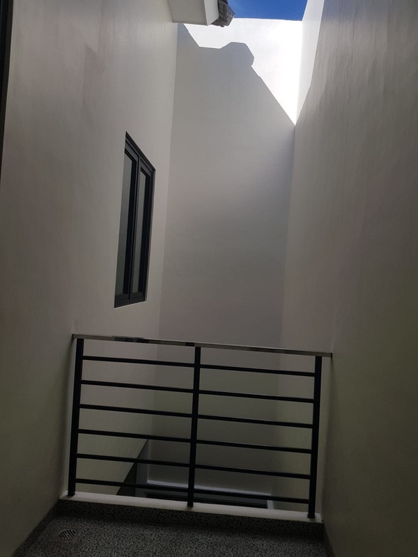 Dijual Rumah Minimalis Baru Gress 2 Lantai - Nginden Surabaya