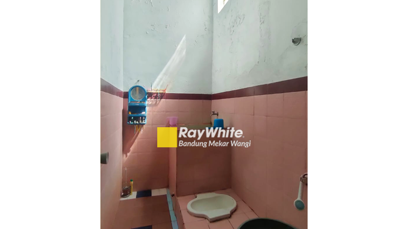 Rumah Dekat Alun alun Sumedang 