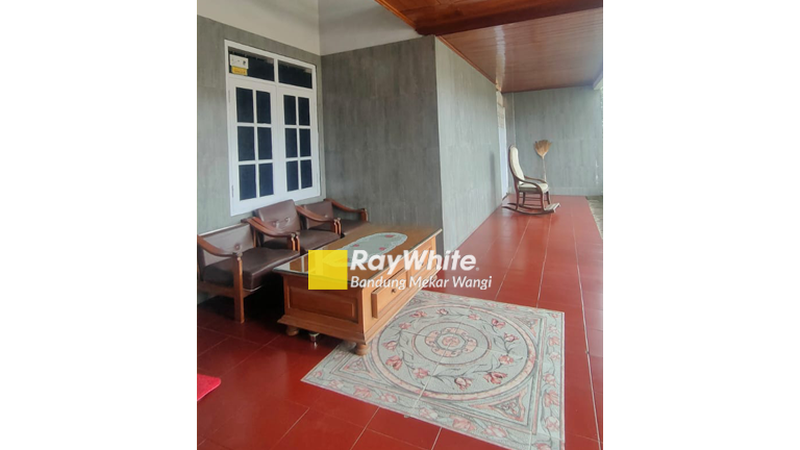 Rumah Dekat Alun alun Sumedang 