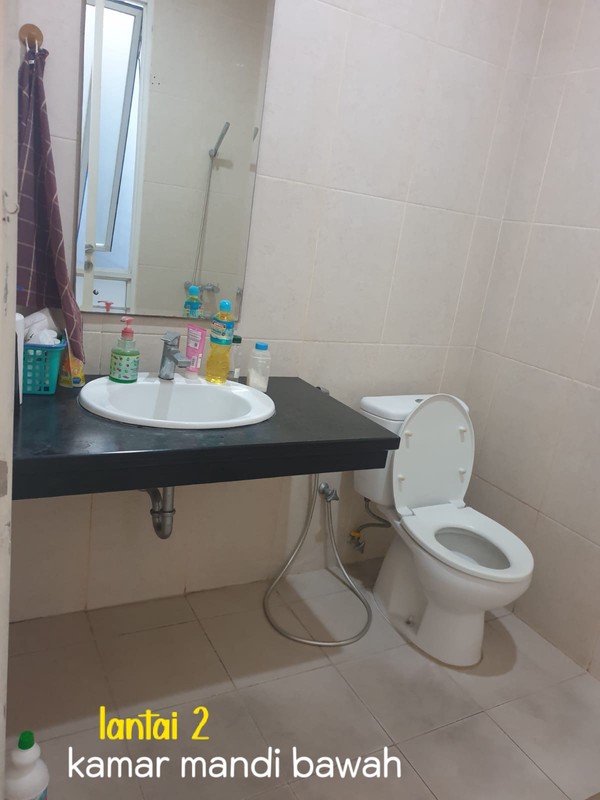 Rumah dalam Cluster Kebayoran Residence Bintaro sektor 7