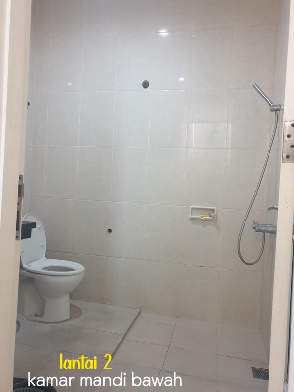 Rumah dalam Cluster Kebayoran Residence Bintaro sektor 7