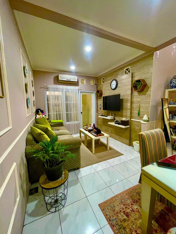 Rumah Bagus Cantik, Siap huni Lokasi Strategis di Bintaro Sektor 9