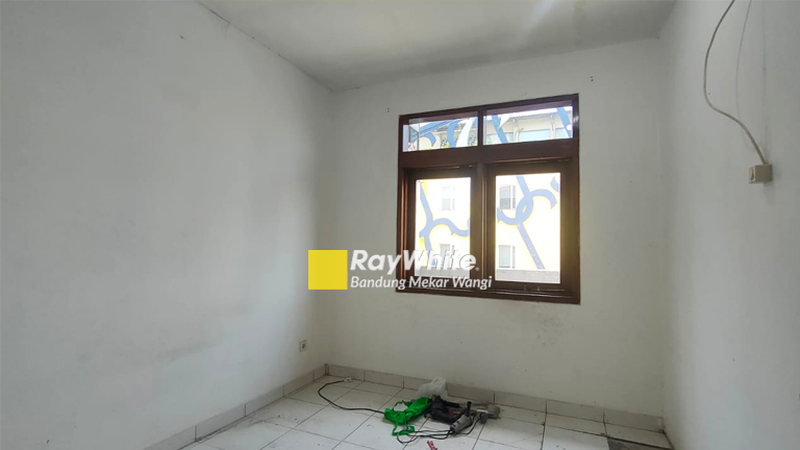 Ruko Untuk Usaha Gardujati 