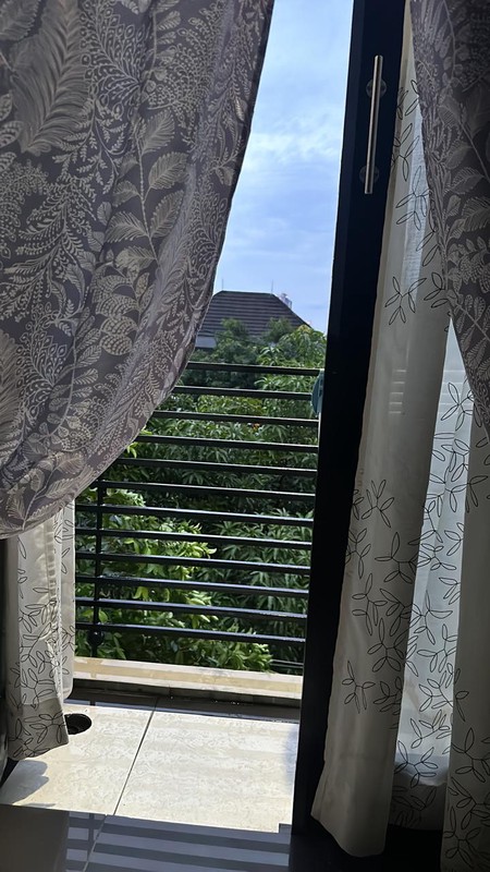 Rumah Siap Huni 2 Lantai di Pisok Bintaro Sektor 5