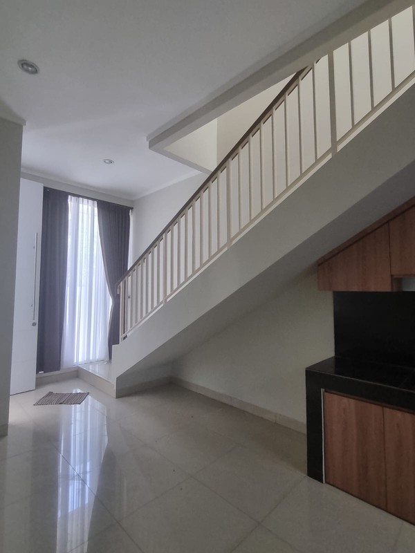 [DISEWA] Rumah Siap Huni Posisi Strategis di Bintaro Jaya