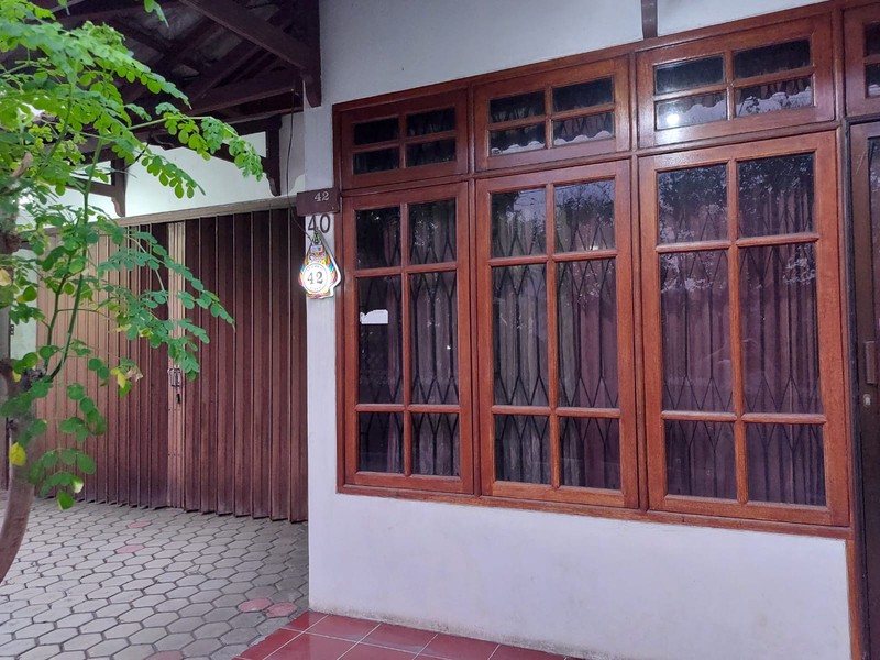 DIJUAL RUMAH DI JALAN MAYJEN SUNGKONO KEDIRI