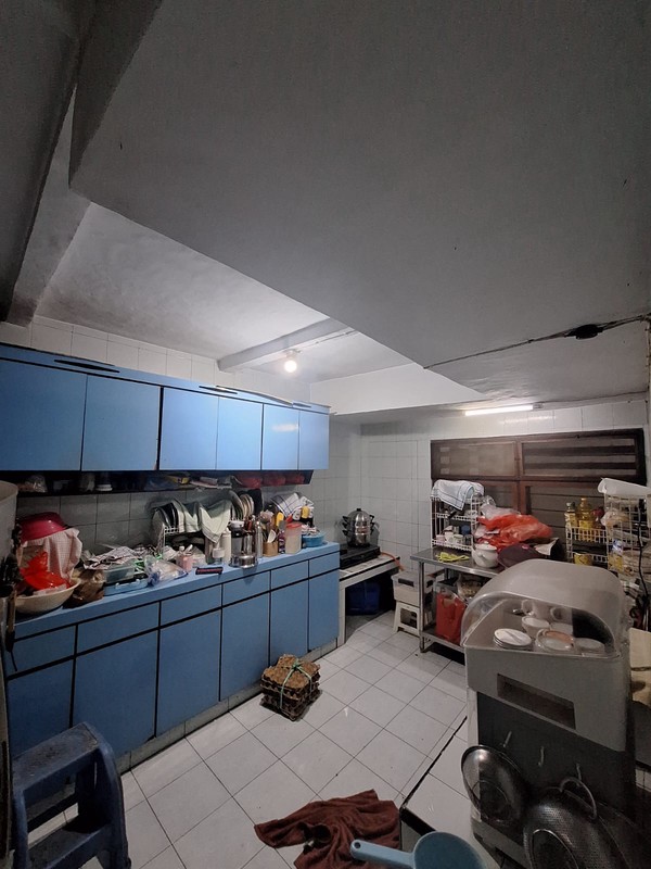 Jarang ada Rumah Lama Strategis di Jelambar - Tanah 420m2, Cocok untuk Hunian Mewah atau Investasi