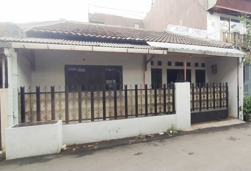 Rumah 1 Lantai, Bebas Banjir, Lokasi strategis di Bintaro Jak sel