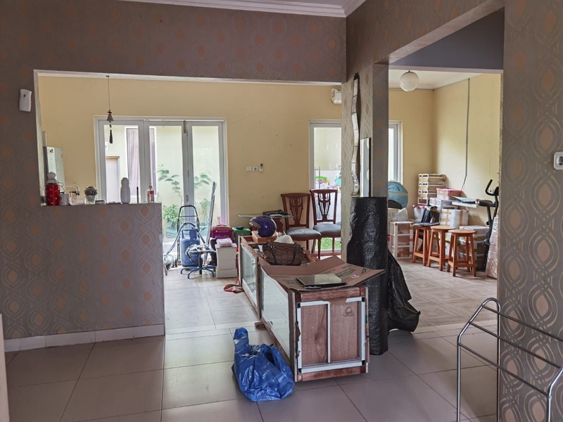 Rumah 2 Lantai Siap Huni dengan Hunian Nyaman dan Asri @Ciputat