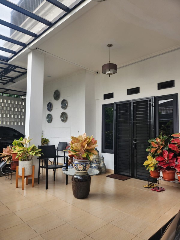 Rumah 2 Lantai Siap Huni dengan Hunian Nyaman dan Asri @Pamulang