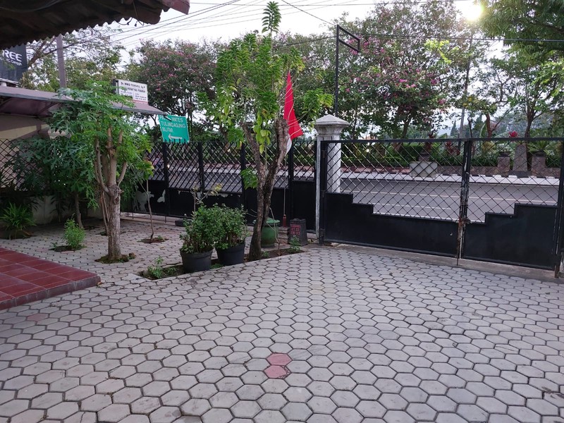 Dijual 700 m2 Rumah Jalan Mayjen Sungkono - Kota Kediri - Jawa Timur - Strategis Jalan Besar Propinsi Sebaris Gedung Gudang Garam