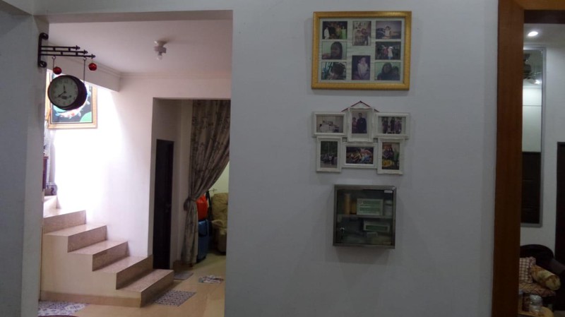 Rumah Mandar Cantik Rapi di Bintaro sektor 3