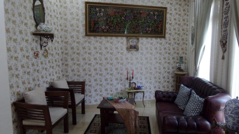 Rumah Mandar Cantik Rapi di Bintaro sektor 3