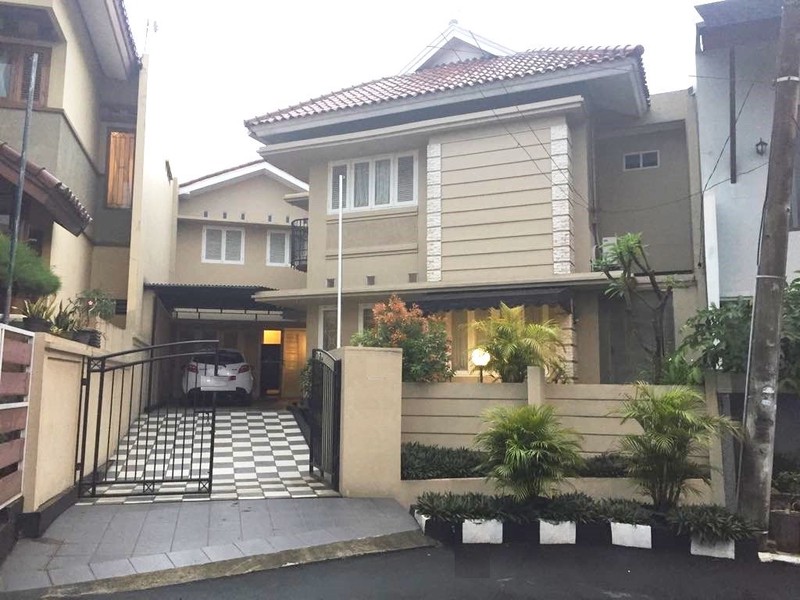 Rumah Anti Banjir Homy  Nyaman  Rapi Terawat StrateDi Bintaro Sektor 9