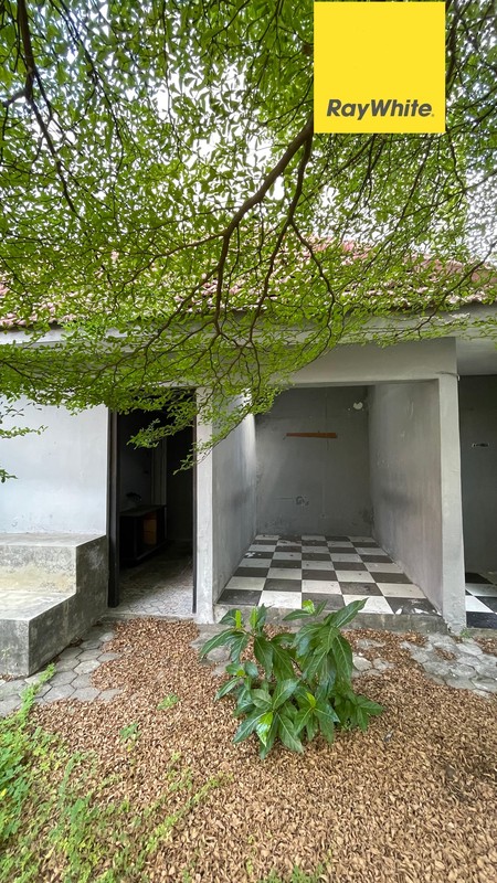 Rumah Dijual Dijalan Anwari Surabaya Pusat