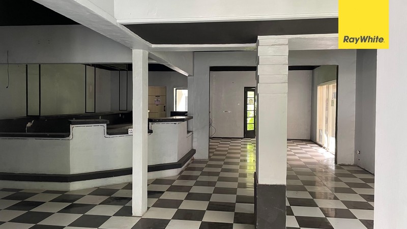 Rumah Dijual Dijalan Anwari Surabaya Pusat