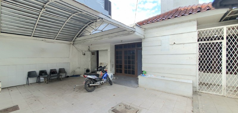 Tersedia kembali!! Rumah Kelapa Nias Raya, Kelapa Gading. Bisa untuk hunian maupun usaha. 