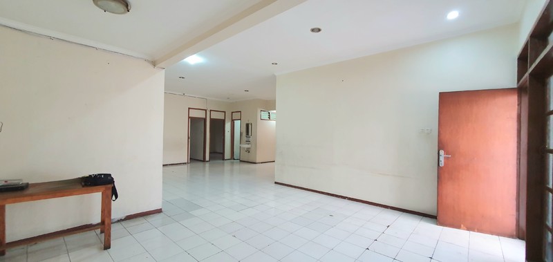 Tersedia kembali!! Rumah Kelapa Nias Raya, Kelapa Gading. Bisa untuk hunian maupun usaha. 