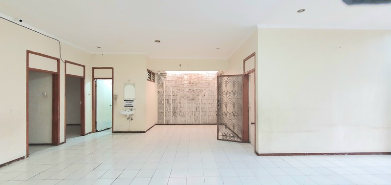 Tersedia kembali!! Rumah Kelapa Nias Raya, Kelapa Gading. Bisa untuk hunian maupun usaha. 