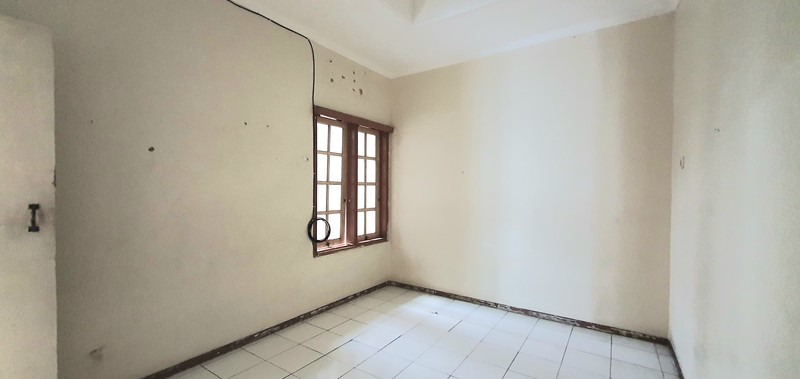 Tersedia kembali!! Rumah Kelapa Nias Raya, Kelapa Gading. Bisa untuk hunian maupun usaha. 