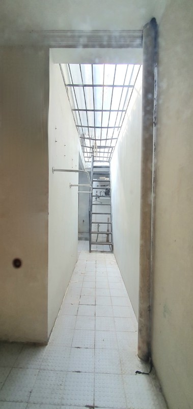 Tersedia kembali!! Rumah Kelapa Nias Raya, Kelapa Gading. Bisa untuk hunian maupun usaha. 