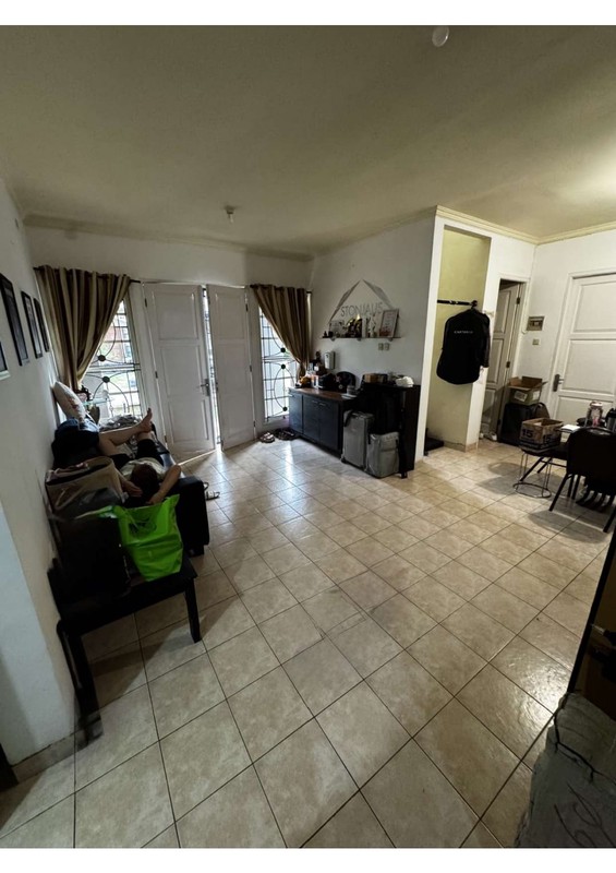 Rumah 2 Lantai Siap Huni dengan Hunian Nyaman dan Asri di Bintaro Sektor 9