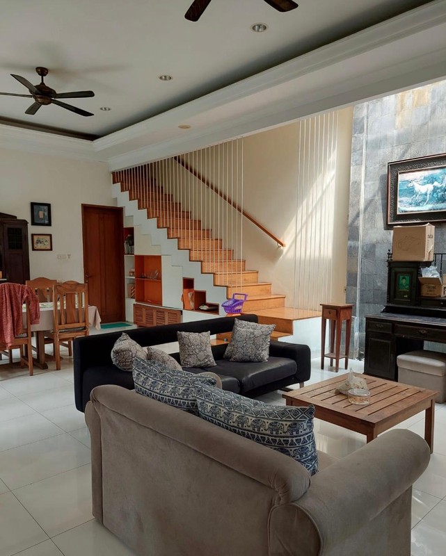 Rumah 2 Lantai Siap Huni dengan Hunian Nyaman dan Asri @Tanah Kusir, Jakarta Selatan