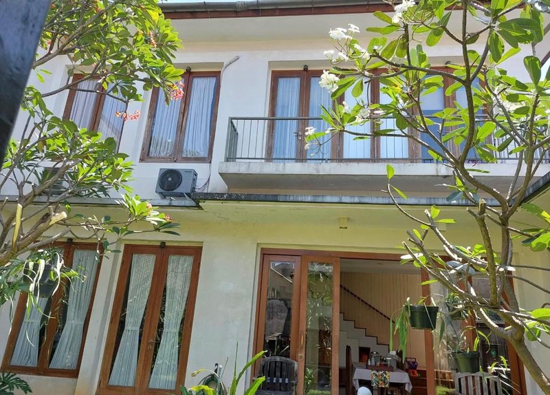 Rumah 2 Lantai Siap Huni dengan Hunian Nyaman dan Asri @Tanah Kusir, Jakarta Selatan